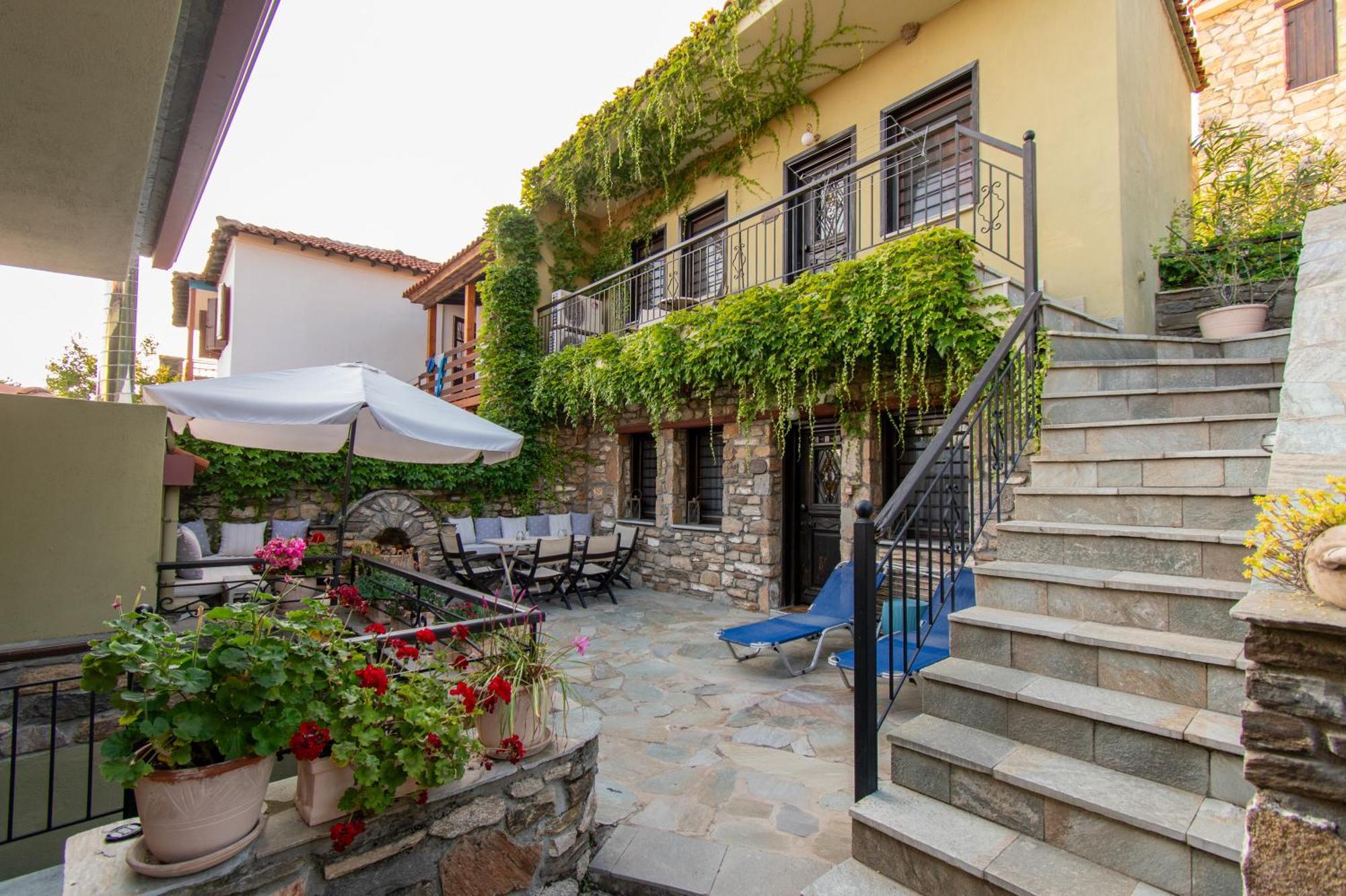 Oreiades Guesthouse Parthenon Ngoại thất bức ảnh