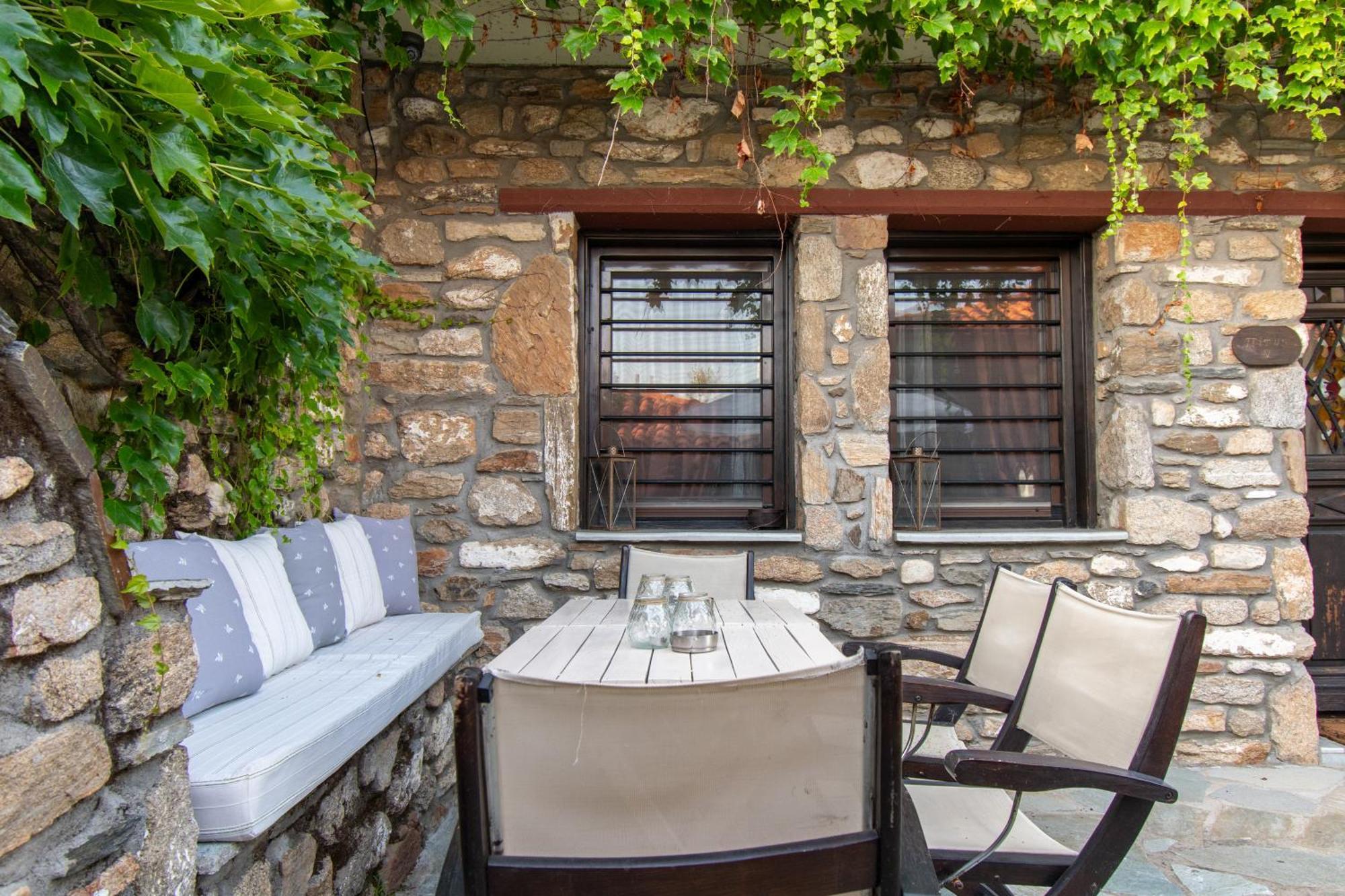 Oreiades Guesthouse Parthenon Ngoại thất bức ảnh